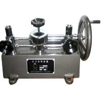 D541/7TZ雙觸點(dian)溫度控(kòng)制器